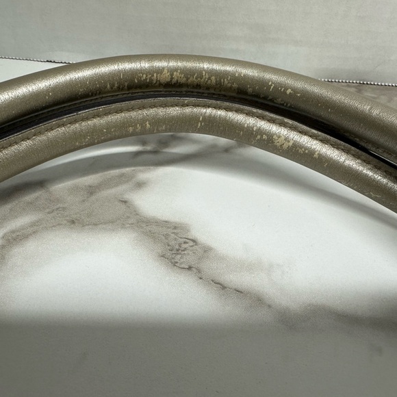 Authentic GUCCI GG implementation Tote Bag Silver w/COA - Picture 14 of 15